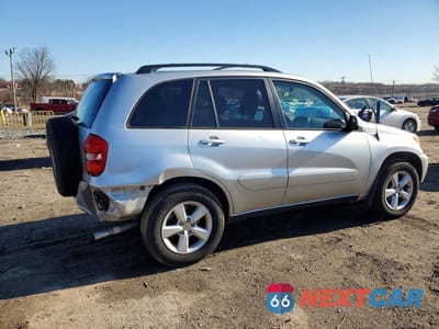 Trzecie zdjęcie samochodu z tyłu: 2004 TOYOTA RAV4 BASE VIN:JTEGD20V740008835 - miniatura