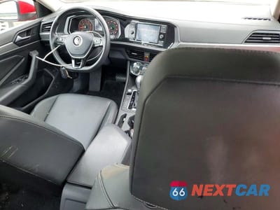 Zdjęcie 8 z 13 samochodu: 2019 VOLKSWAGEN JETTA S VIN:3VWC57BU7KM066212 - miniatura