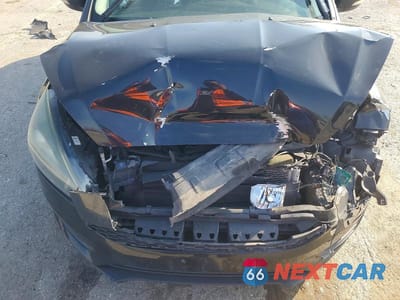 Zdjęcie 11 z 12 samochodu: 2015 FORD FOCUS SE VIN:1FADP3K22FL255422 - miniatura