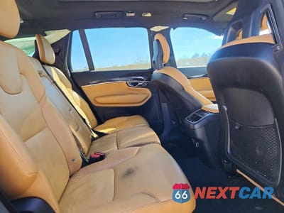 Zdjęcie 11 z 12 samochodu: 2018 VOLVO XC90 T6 VIN:YV4A22PK2J1324707 - miniatura
