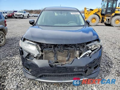 Piąte zdjęcie samochodu w środku: 2014 NISSAN ROGUE S VIN:5N1AT2MV2EC794787 - miniatura