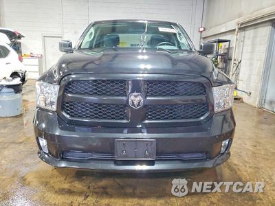 Piąte zdjęcie samochodu w środku: 2018 RAM 1500 ST VIN:1C6RR7FG1JS348705 - miniatura