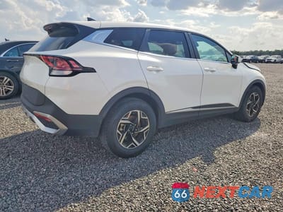 Trzecie zdjęcie samochodu z tyłu: 2024 KIA SPORTAGE LX VIN:KNDPU3DF2R7270161 - miniatura