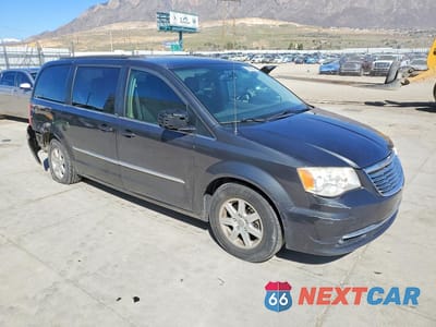 Czwarte zdjęcie samochodu z boku: 2012 CHRYSLER TOWN & COUNTRY TOURING VIN:2C4RC1BGXCR249818 - miniatura