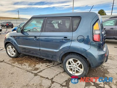 Drugie zdjęcie samochodu z przodu: 2011 KIA SOUL + VIN:KNDJT2A2XB7260987 - miniatura