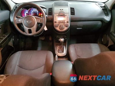 Zdjęcie 8 z 11 samochodu: 2011 KIA SOUL + VIN:KNDJT2A25B7226181 - miniatura