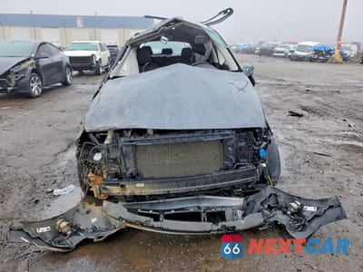 Piąte zdjęcie samochodu w środku: 2021 KIA SELTOS EX VIN:KNDERCAA8M7139665 - miniatura