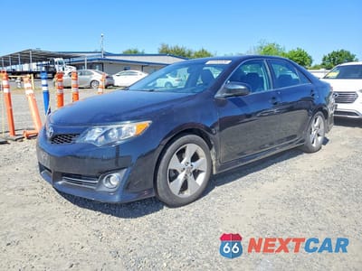 2013 TOYOTA CAMRY SE V6 4T1BK1FK7DU532485 - główne zdjęcie licytacji z USA - miniatura