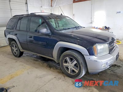Czwarte zdjęcie samochodu z boku: 2007 CHEVROLET TRAILBLAZER LS VIN:1GNDT13S072256009 - miniatura