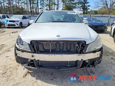 Piąte zdjęcie samochodu w środku: 2014 MERCEDES-BENZ C 300 4MATIC VIN:WDDGF8ABXEG232055 - miniatura