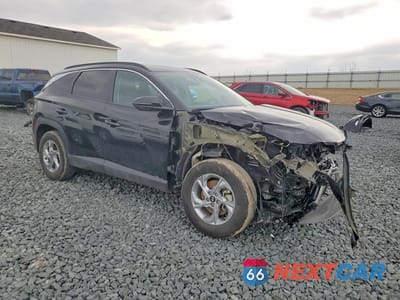 Czwarte zdjęcie samochodu z boku: 2023 HYUNDAI TUCSON SEL VIN:5NMJBCAEXPH179667 - miniatura