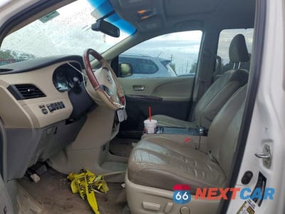 Zdjęcie 7 z 13 samochodu: 2014 TOYOTA SIENNA LIMITED 7-PASSENGER VIN:5TDYK3DCXES447832 - miniatura