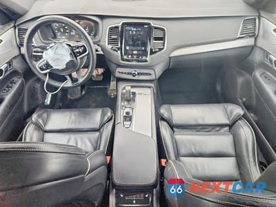 Zdjęcie 8 z 12 samochodu: 2022 VOLVO XC90 T8 RECHARGE R-DESIGN VIN:YV4BR0CM0N1820929 - miniatura