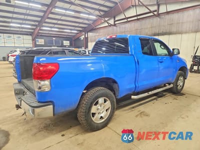 Trzecie zdjęcie samochodu z tyłu: 2007 TOYOTA TUNDRA SR5 VIN:5TFBV541X7X009705 - miniatura