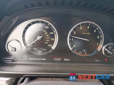 Zdjęcie 9 z 11 samochodu: 2012 BMW 550 I VIN:WBAFR9C59CDV58984 - miniatura