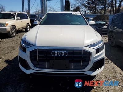 Piąte zdjęcie samochodu w środku: 2019 AUDI Q8 PREMIUM VIN:WA1AVAF13KD013598 - miniatura
