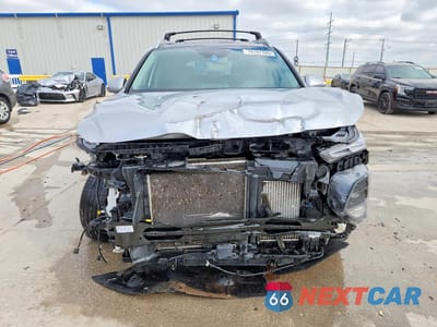 Piąte zdjęcie samochodu w środku: 2020 HYUNDAI SANTA FE LIMITED 2.0T VIN:5NMS53AAXLH289637 - miniatura