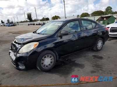 2013 NISSAN VERSA 1.6 S 3N1CN7AP0DL890630 - główne zdjęcie licytacji z USA - miniatura