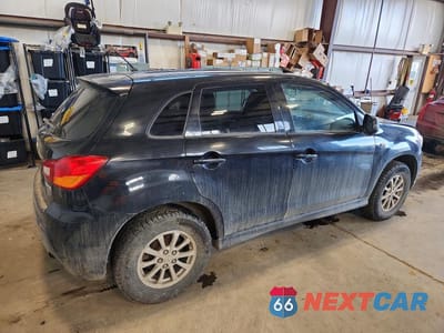 Trzecie zdjęcie samochodu z tyłu: 2012 MITSUBISHI RVR SE VIN:JA4AJ3AU8CZ601350 - miniatura