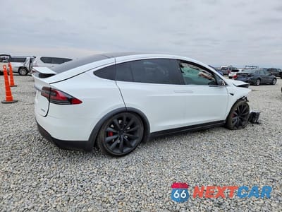 Trzecie zdjęcie samochodu z tyłu: 2018 TESLA MODEL X VIN:5YJXCBE46JF097625 - miniatura