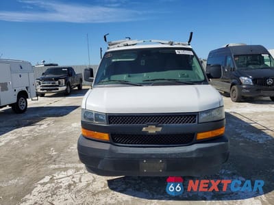 Piąte zdjęcie samochodu w środku: 2019 CHEVROLET EXPRESS 2500 CARGO UTILITY / SERVICE VAN VIN:1GCWGAFP1K1228196 - miniatura