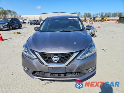 Piąte zdjęcie samochodu w środku: 2019 NISSAN SENTRA SR VIN:3N1AB7AP1KY234534 - miniatura