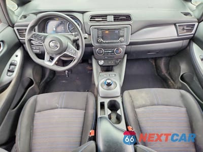 Zdjęcie 8 z 12 samochodu: 2018 NISSAN LEAF S VIN:1N4AZ1CP9JC301459 - miniatura
