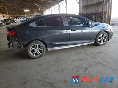 Trzecie zdjęcie samochodu z tyłu: 2016 CHEVROLET CRUZE LT VIN:1G1BE5SM7G7241264 - miniatura