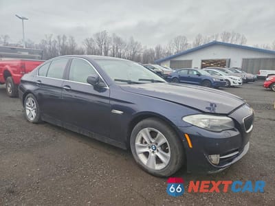 Czwarte zdjęcie samochodu z boku: 2013 BMW 528 XI VIN:WBAXH5C52DD108546 - miniatura