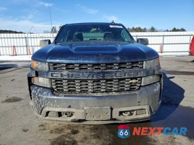 Piąte zdjęcie samochodu w środku: 2021 CHEVROLET SILVERADO K1500 CUSTOM VIN:1GCRYBEK3MZ341822 - miniatura