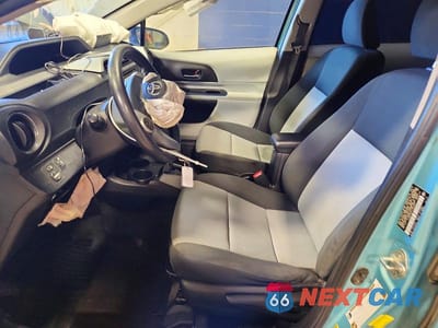 Zdjęcie 7 z 12 samochodu: 2012 TOYOTA PRIUS C THREE VIN:JTDKDTB37C1002526 - miniatura