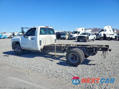 Drugie zdjęcie samochodu z przodu: 2007 CHEVROLET SILVERADO C3500 TRUCK CAB AND CHASSIS VIN:1GBJC34K77E595553 - miniatura