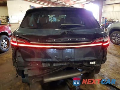 Zdjęcie 6 z 13 samochodu: 2021 LINCOLN NAUTILUS RESERVE VIN:2LMPJ8KP3MBL09969 - miniatura