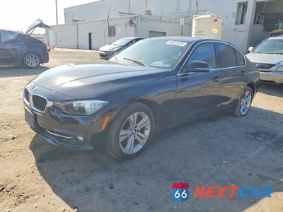 2017 BMW 330 I WBA8B9C57HK884685 - główne zdjęcie licytacji z USA - miniatura