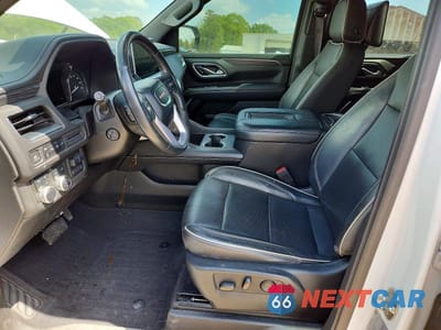 Zdjęcie 7 z 13 samochodu: 2021 GMC YUKON SLT VIN:1GKS2BKD3MR117379 - miniatura