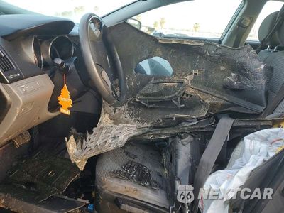 Zdjęcie 7 z 11 samochodu: 2012 HYUNDAI SONATA GLS VIN:5NPEB4AC9CH436546 - miniatura