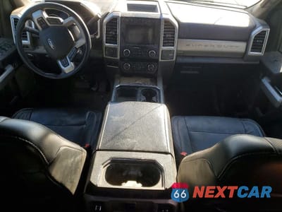 Zdjęcie 8 z 13 samochodu: 2018 FORD F350 SUPER DUTY VIN:1FT8W3BT5JEB50927 - miniatura