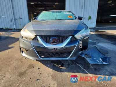 Piąte zdjęcie samochodu w środku: 2018 NISSAN MAXIMA 3.5 SV VIN:1N4AA6AP6JC384212 - miniatura