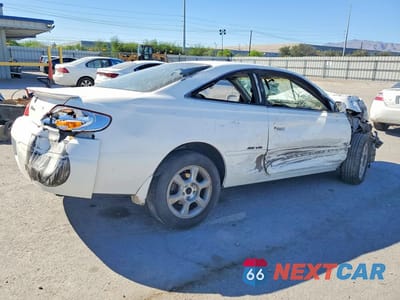 Trzecie zdjęcie samochodu z tyłu: 2002 TOYOTA CAMRY SOLA VIN:2T1CF22P82C576106 - miniatura