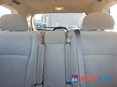 Zdjęcie 10 z 12 samochodu: 2012 TOYOTA HIGHLANDER BASE VIN:5TDZK3EH7CS065317 - miniatura