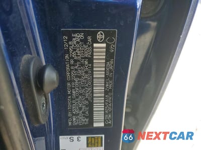 Zdjęcie 12 z 12 samochodu: 2013 TOYOTA PRIUS V TWO VIN:JTDZN3EU9D3219114 - miniatura