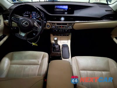 Zdjęcie 8 z 12 samochodu: 2017 LEXUS ES 350 BASE VIN:58ABK1GG2HU074654 - miniatura