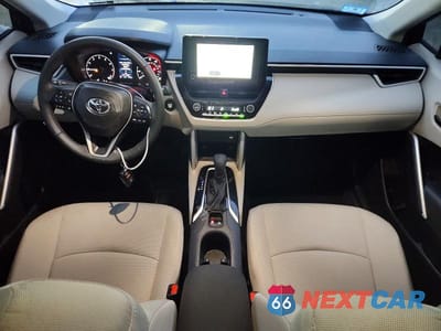 Zdjęcie 8 z 13 samochodu: 2025 TOYOTA COROLLA CROSS LE VIN:7MUCAABG6SV145270 - miniatura