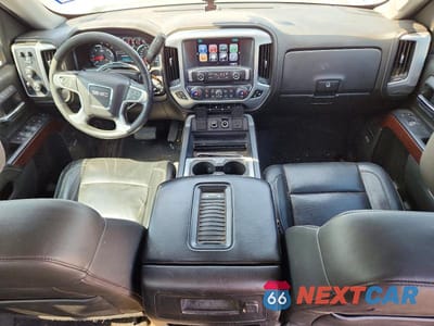 Zdjęcie 8 z 12 samochodu: 2018 GMC SIERRA K1500 SLT VIN:3GTU2NEC5JG591340 - miniatura