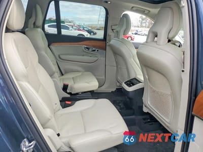 Zdjęcie 11 z 13 samochodu: 2021 VOLVO XC90 T6 MOMENTUM VIN:YV4A221K1M1680854 - miniatura