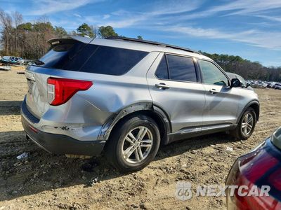 Trzecie zdjęcie samochodu z tyłu: 2020 FORD EXPLORER XLT VIN:1FMSK7DH8LGB00740 - miniatura