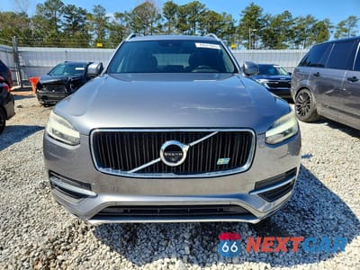 Piąte zdjęcie samochodu w środku: 2016 VOLVO XC90 T6 VIN:YV4A22PK7G1042765 - miniatura