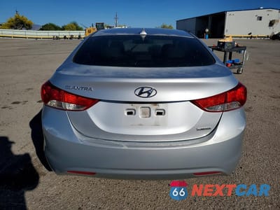 Zdjęcie 6 z 12 samochodu: 2013 HYUNDAI ELANTRA LIMITED VIN:5NPDH4AE6DH273156 - miniatura