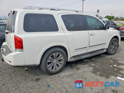 Trzecie zdjęcie samochodu z tyłu: 2015 NISSAN ARMADA SL VIN:5N1AA0ND6FN612742 - miniatura