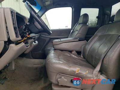 Zdjęcie 7 z 11 samochodu: 2000 CHEVROLET SILVERADO K1500 VIN:1GCEK19TXYZ210616 - miniatura